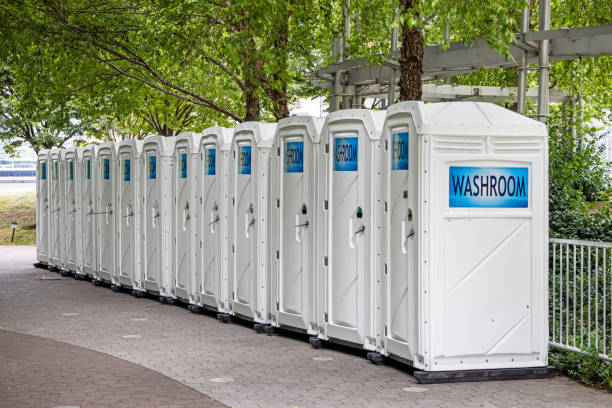 Best Best portable toilet rental  in Englewood, NJ